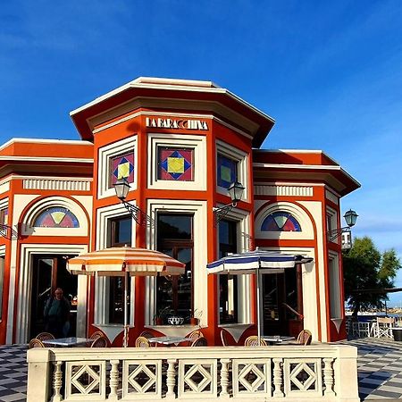 Almare - Sea Front Apartment Livorno Ngoại thất bức ảnh